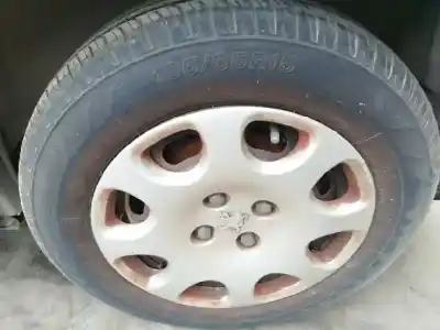 Здавання транспортного засобу peugeot 307 (s1) xr року 2001 потужний rhy