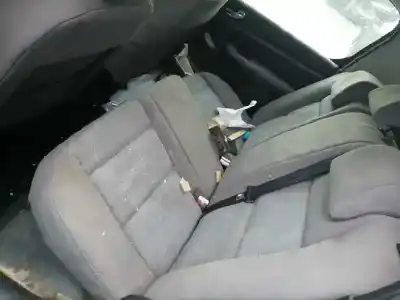 Здавання транспортного засобу peugeot 307 (s1) xr року 2001 потужний rhy