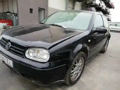 Sloopvoertuig volkswagen golf iv berlina (1j1) 1.9 tdi van het jaar 2000 aangedreven ajm