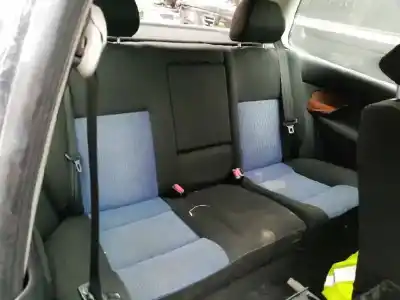Sloopvoertuig volkswagen golf iv berlina (1j1) 1.9 tdi van het jaar 2000 aangedreven ajm