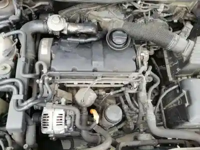 Sloopvoertuig volkswagen golf iv berlina (1j1) 1.9 tdi van het jaar 2000 aangedreven ajm
