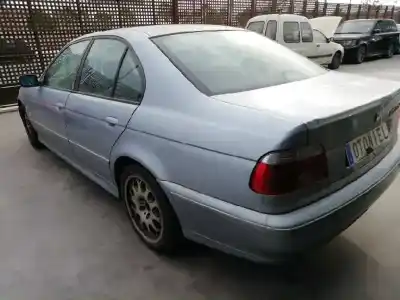 Verschrottungsfahrzeug bmw serie 5 berlina (e39) 2.5 24v turbodiesel cat des jahres 2002 angetrieben 256d1
