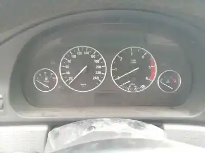 Verschrottungsfahrzeug bmw serie 5 berlina (e39) 2.5 24v turbodiesel cat des jahres 2002 angetrieben 256d1