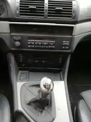 Verschrottungsfahrzeug bmw serie 5 berlina (e39) 2.5 24v turbodiesel cat des jahres 2002 angetrieben 256d1