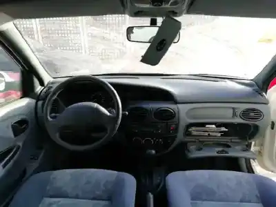 Scrapping Vehicle renault megane i classic (la0) 2.0 alize of the year 1998 powered f3r