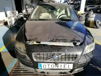 Scrapping Vehicle VOLVO V50 FAMILIAR 2.0 D Momentum of the year 2006 powered D4204T