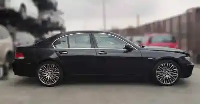 Здавання транспортного засобу bmw serie 7 (e65/e66) 750i року 2005 потужний n62b48b