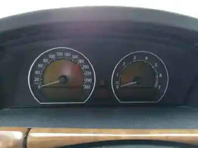 Здавання транспортного засобу bmw serie 7 (e65/e66) 750i року 2005 потужний n62b48b