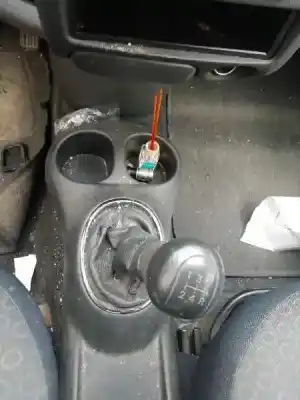 Здавання транспортного засобу toyota yaris (ncp1/nlp1/scp1) * року 2003 потужний 1nd-tv