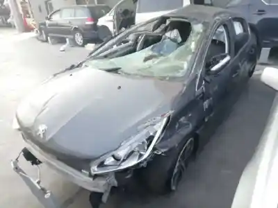 Veicolo di demolizione peugeot 208 gt line dell'anno 2019 alimentato hn05