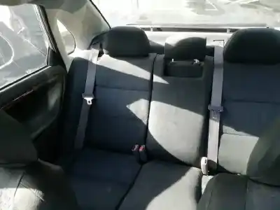 Здавання транспортного засобу volvo s40 berlina 1.6 cat року 2000 потужний b4164s2