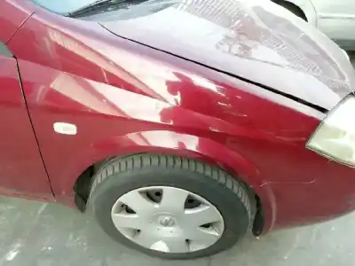 Veículo de Sucata nissan primera berlina (p12) 2.2 16v turbodiesel cat do ano 2002 alimentado yd22