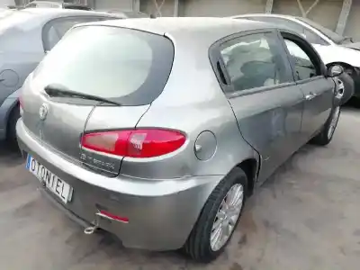 Sloopvoertuig alfa romeo 147 (190) 1.6 16v cat van het jaar 2005 aangedreven ar37203