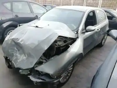 Sloopvoertuig alfa romeo 147 (190) 1.6 16v cat van het jaar 2005 aangedreven ar37203