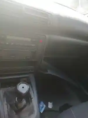 Verschrottungsfahrzeug volkswagen passat berlina (3b2) 1.9 tdi des jahres 1998 angetrieben afn