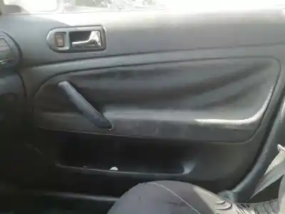 Verschrottungsfahrzeug volkswagen passat berlina (3b2) 1.9 tdi des jahres 1998 angetrieben afn