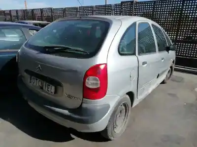 Véhicule à la ferraille citroen xsara picasso (n68) 2.0 hdi de l'année 2003 alimenté rhy