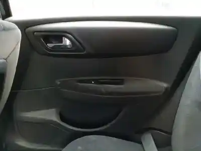 Здавання транспортного засобу citroen c4 berlina collection року 2007 потужний 9hy