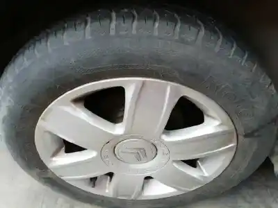 Здавання транспортного засобу citroen c4 berlina collection року 2007 потужний 9hy