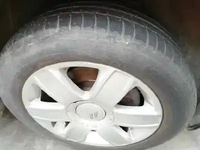 Здавання транспортного засобу citroen c4 berlina collection року 2007 потужний 9hy