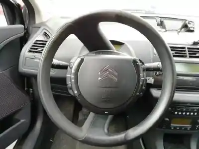 Здавання транспортного засобу citroen c4 berlina collection року 2007 потужний 9hy