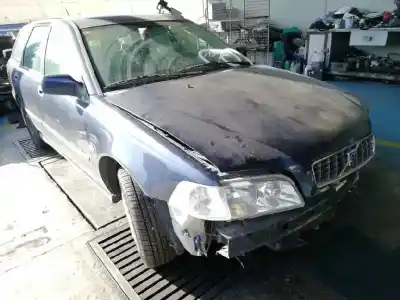 Scrapping Vehicle volvo                                              v40 familiar                                                                                                                                                                                                                                               1.9 diesel cat                                                                                                                                                                                                                                             of the year 2003 powered d4192t3