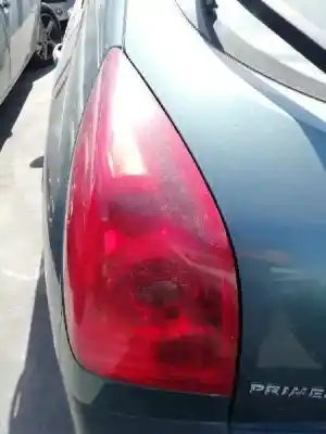 Veículo de Sucata nissan primera berlina (p12) acenta do ano 2003 alimentado qg16