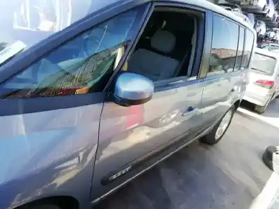 Verschrottungsfahrzeug renault espace iv (jk0) 2.0 dynamique [2.0 ltr. - 110 kw dci diesel fap] des jahres 2003 angetrieben g9t j7