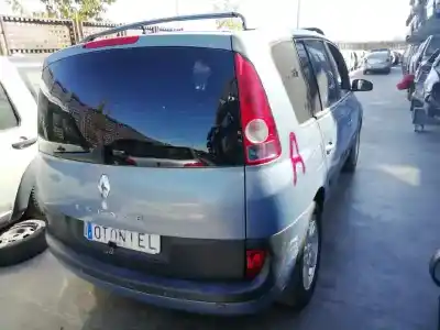 Verschrottungsfahrzeug renault espace iv (jk0) 2.0 dynamique [2.0 ltr. - 110 kw dci diesel fap] des jahres 2003 angetrieben g9t j7