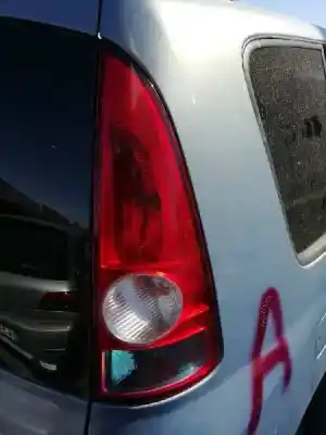 Verschrottungsfahrzeug renault espace iv (jk0) 2.0 dynamique [2.0 ltr. - 110 kw dci diesel fap] des jahres 2003 angetrieben g9t j7