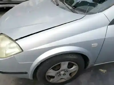 Veículo de Sucata nissan primera berlina (p12) acenta do ano 2002 alimentado qg16