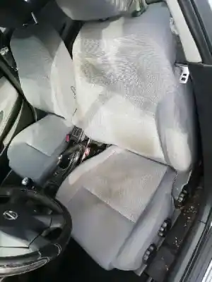 Veículo de Sucata nissan primera berlina (p12) acenta do ano 2002 alimentado qg16