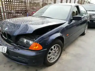 Scrapping Vehicle bmw serie 3 berlina (e46) 320d of the year 2000 powered 204d1
