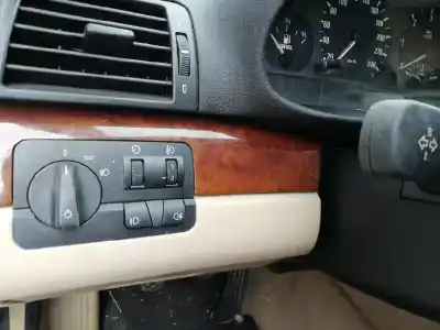 Scrapping Vehicle bmw serie 3 berlina (e46) 320d of the year 2000 powered 204d1