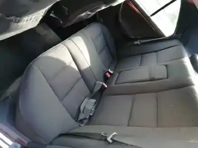 Здавання транспортного засобу mercedes-benz clase c (w202) berlina 220 cdi esprit champion (202.133) року 1999 потужний 611960