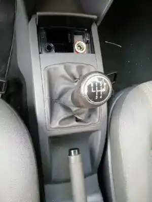 Vehicul casat volkswagen polo (9n3) 1.4 tdi al anului 2006 alimentat bnm