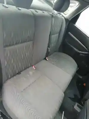 Здавання транспортного засобу ford focus berlina (cak) 1.8 tdci turbodiesel cat року 2002 потужний f9da
