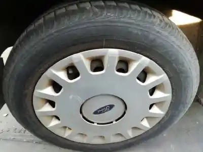 Здавання транспортного засобу ford focus berlina (cak) 2.0 16v cat року 1999 потужний eddc