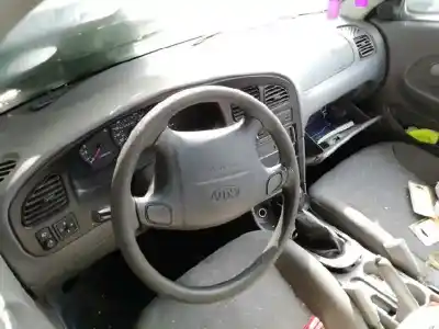 Vehicul casat kia shuma 1.5 cat al anului 2000 alimentat g/bf