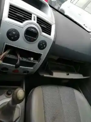 Утилизация автомобиля renault                                            megane ii sedán (lm0/1_)                                                                                                                                                                                                                                   1.9 dci (lm0g lm1g lm2c)                                                                                                                                                                                                                                   года 2004 питание f9q b8