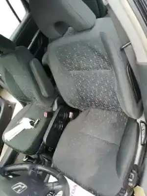 Scrapping Vehicle honda cr-v (rd8) 2.2 ctdi of the year 2006 powered n22a2