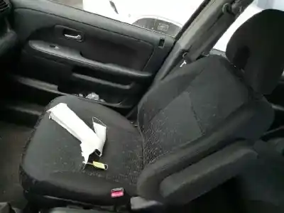 Scrapping Vehicle honda cr-v (rd8) 2.2 ctdi of the year 2006 powered n22a2