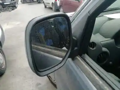 Здавання транспортного засобу peugeot partner (s2) combiespace року 2010 потужний 9hw o 9h02