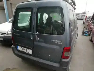 Здавання транспортного засобу peugeot partner (s2) combiespace року 2010 потужний 9hw o 9h02