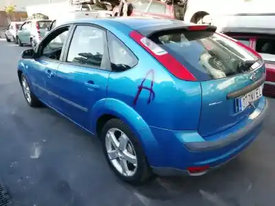 Vehicul casat ford focus berlina (cap) ghia al anului 2005 alimentat hxda