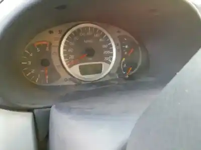 Здавання транспортного засобу nissan almera tino (v10m) mar року 2000 потужний yd22ddt
