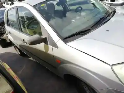 Verschrottungsfahrzeug ford fiesta (cbk) fun des jahres 2003 angetrieben f6ja