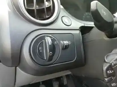 Verschrottungsfahrzeug ford fiesta (cbk) fun des jahres 2003 angetrieben f6ja