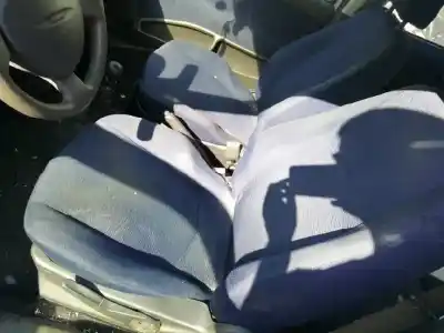 Veicolo di demolizione fiat punto berlina (188) 1.2 8v dynamic dell'anno 2003 alimentato 188a4000