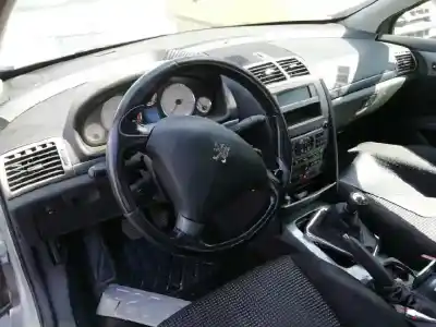 Scrapping Vehicle peugeot 407 sw st sport of the year 2005 powered rhr